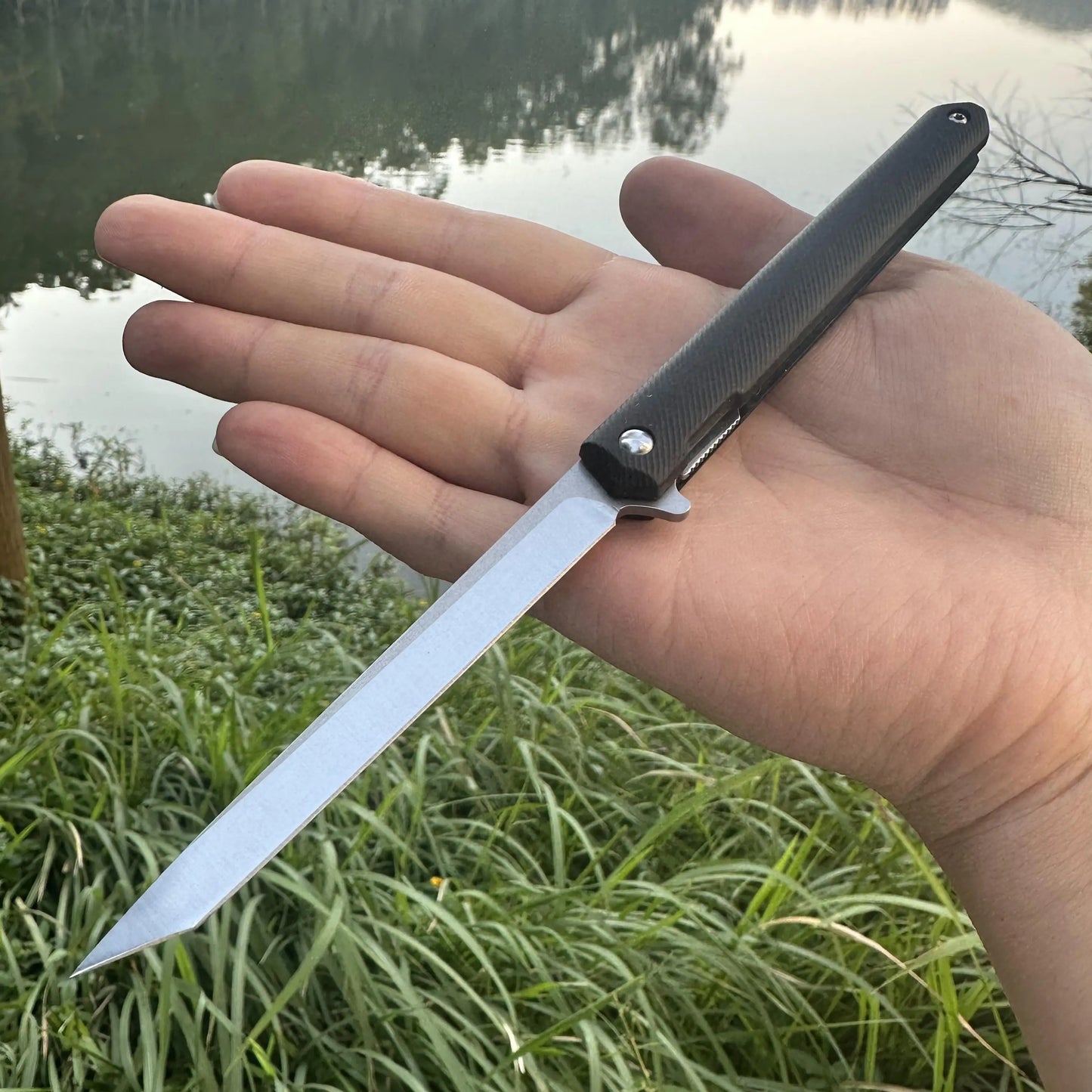 Couteau Bushcraft Lame Fine Noir2 | France Survivalisme