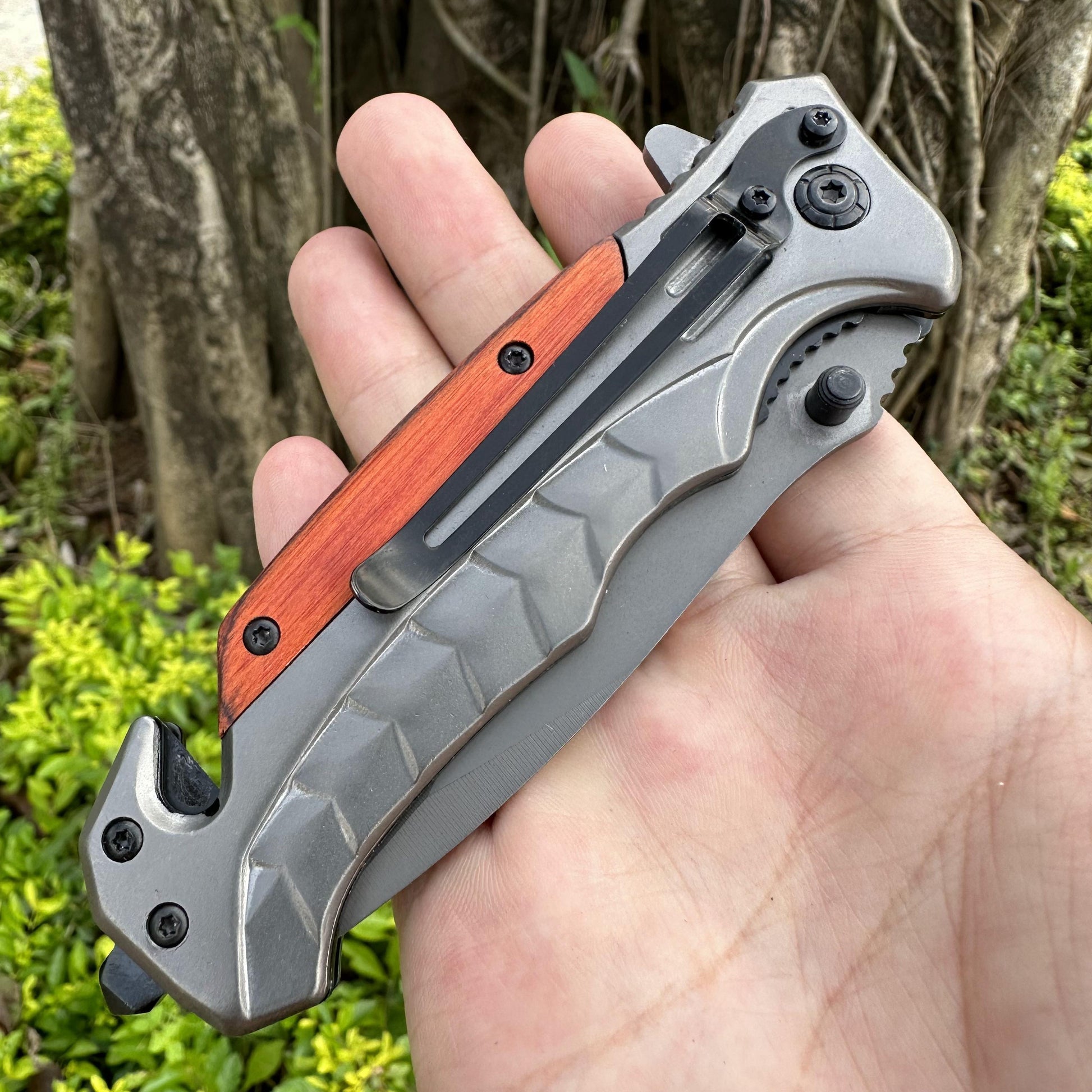 Couteau EDC Pliant | France Survivalisme